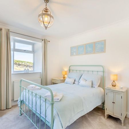 Tregarrek Villa Coverack Buitenkant foto